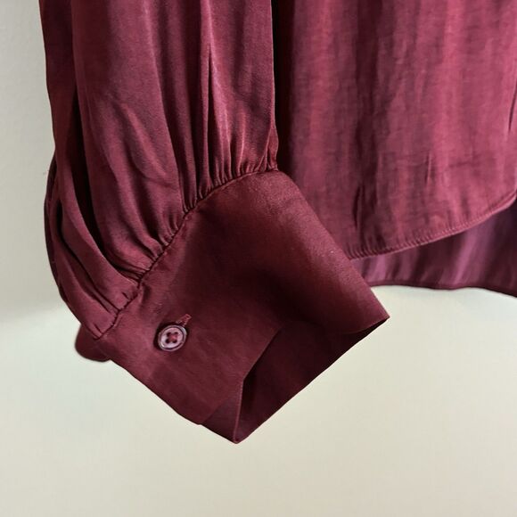 NWT Carmen Marc Valvo Women’s Dark Red Blouse Studded Neckline Size Large - Picture 4 of 6